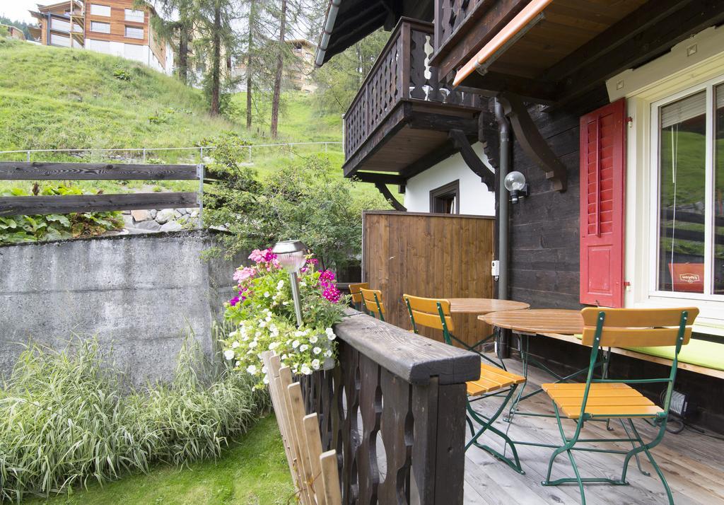 Chalet-Hotel Larix Davos Exterior photo